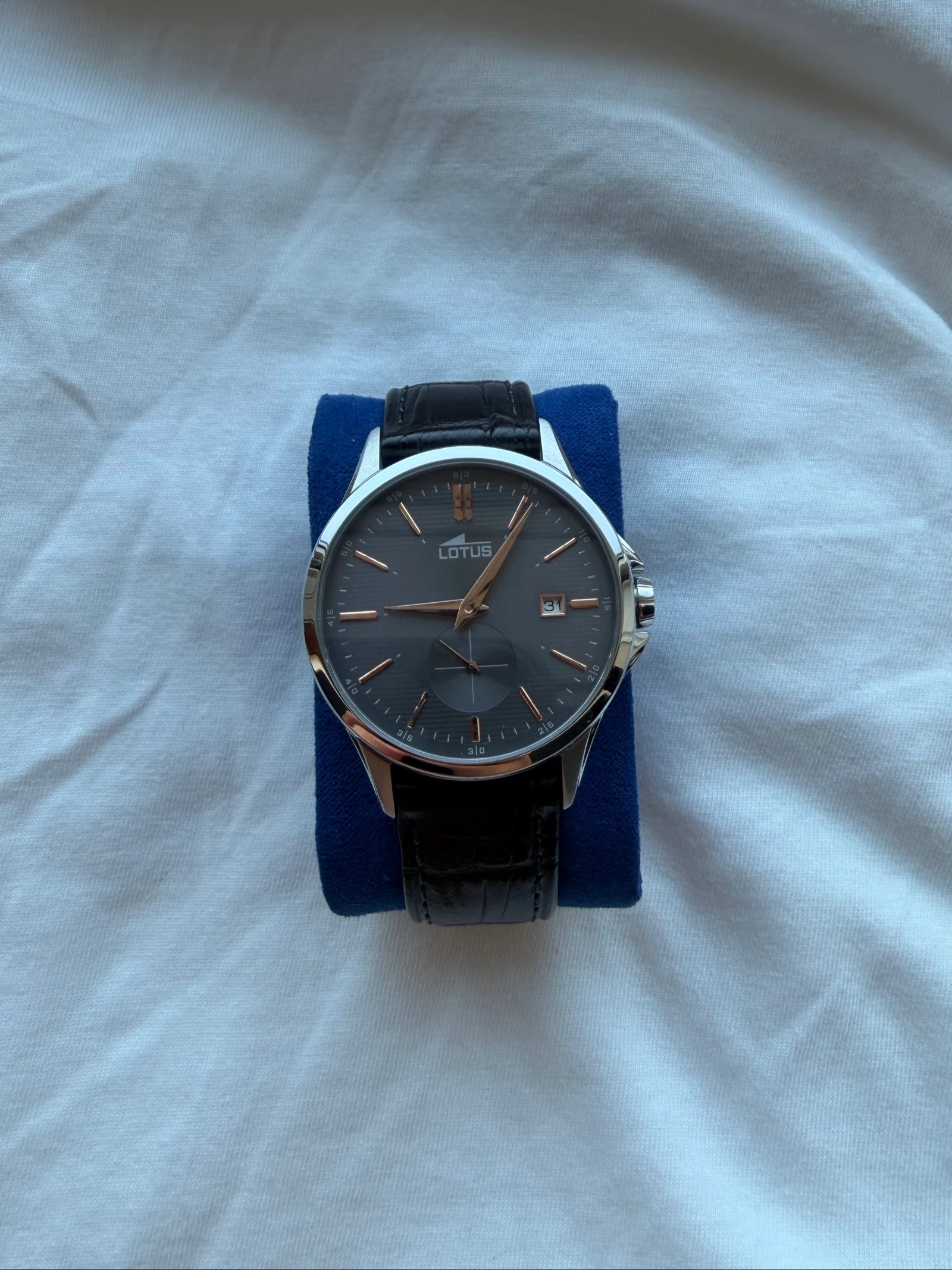 Reloj Lotus 